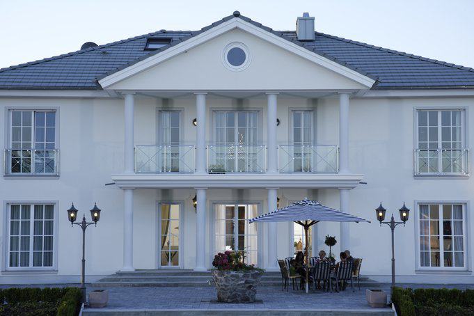 house-1514-elegante-villa-s-klasse-von-okal-1