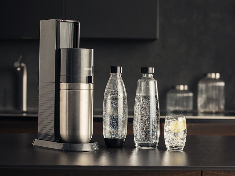 SodaStream_DUO-Titan_Ambiente-Kueche-schwarz-2